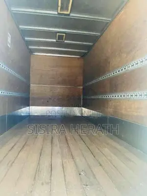 Mitsubishi Canter 2012 Lorry (Used)