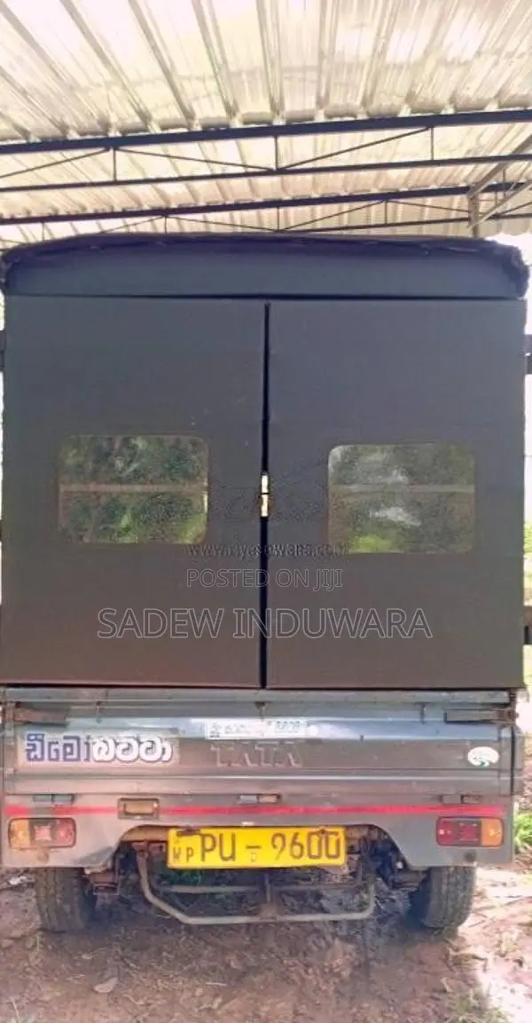 Tata Dimo Batta 2013 Lorry (Used)