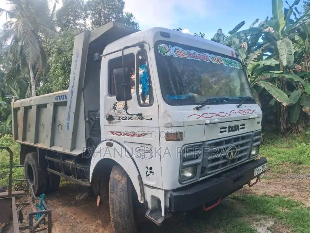 Tata Tipper 2018 Lorry (Used)