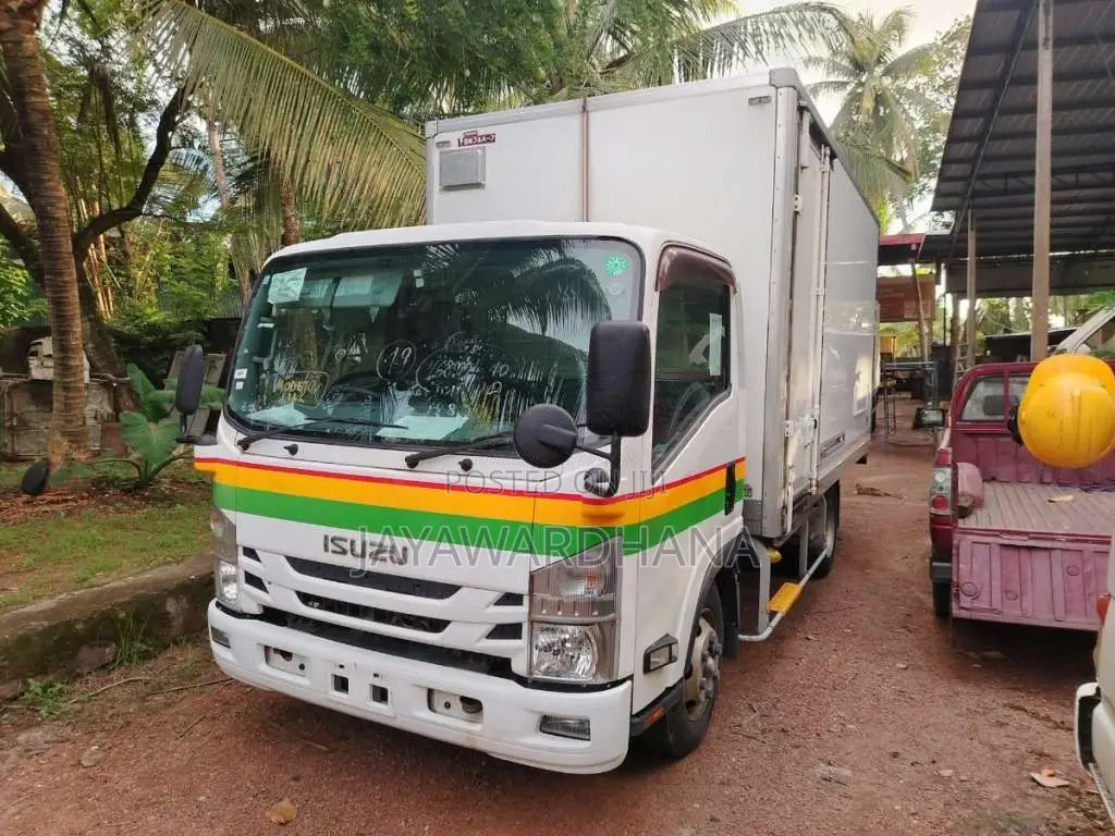 Isuzu ELF NPR Lorry Unregistered (Recondition)