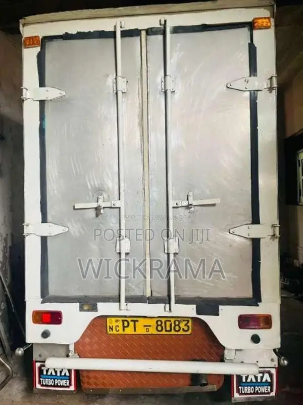 Tata Dimo Lokka 2013 Lorry (Used)