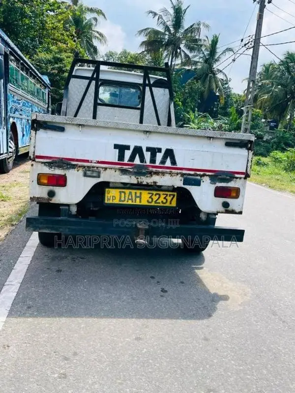 Tata Dimo Lokka 2019 Lorry (Used)