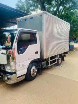 Isuzu NHR 2015 Lorry (Used)