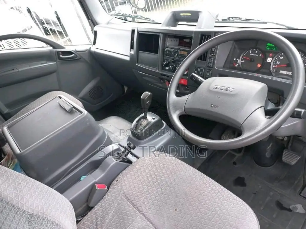 Isuzu ELF 2018 Lorry Unregistered (Recondition)