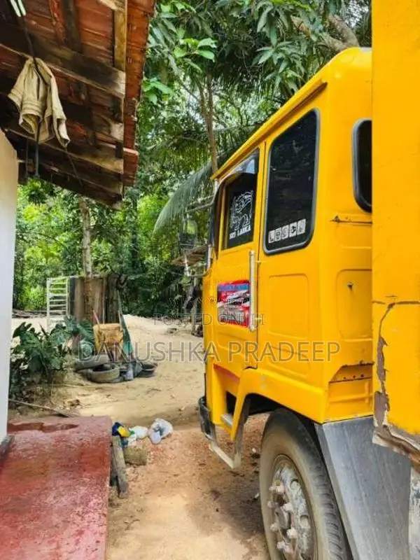 Ashok-Leyland Leyland 2007 Lorry (Used)