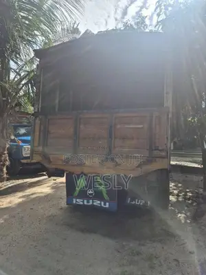 Isuzu TX 1984 Lorry (Used)