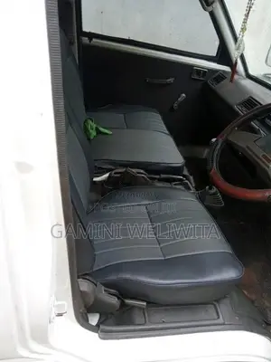 Nissan Vanette 1993 Lorry (Used)