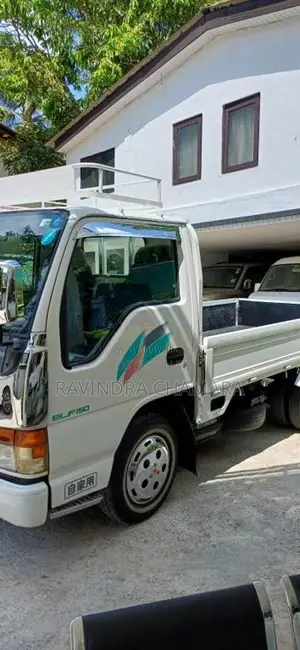 Isuzu ELF 150 2006 Lorry (Used)