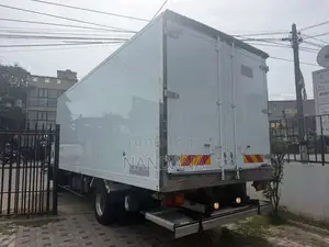 Isuzu FORWARD FREEZER 20.5 2017 Lorry Unregistered (Recondition)