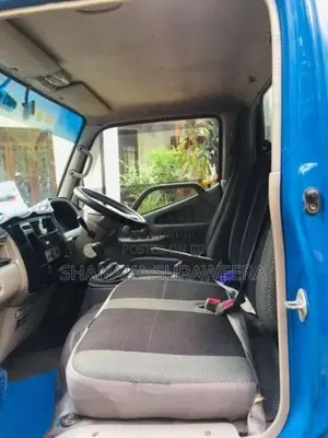 Toyota Dyna 2002 Lorry (Used)