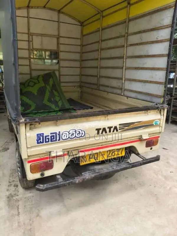 Tata Dimo Batta 2011 Lorry (Used)