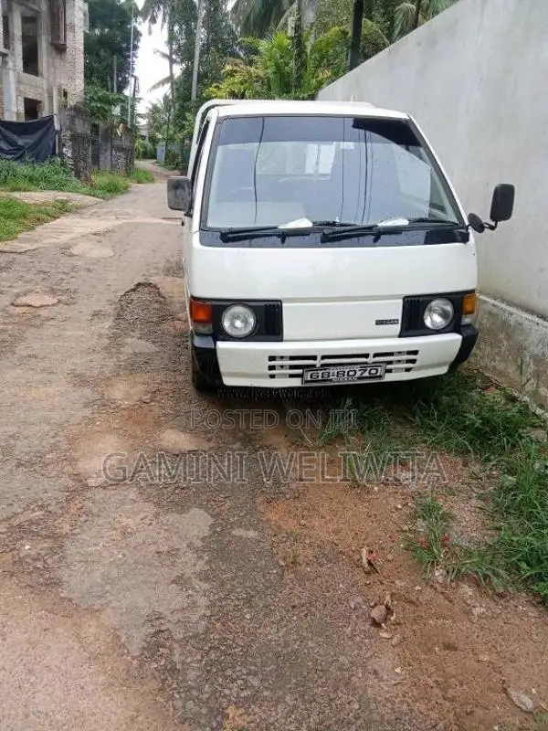 Nissan Vanette 1993 Lorry (Used)