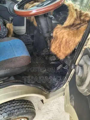 Tata Dimo Batta 2011 Lorry (Used)