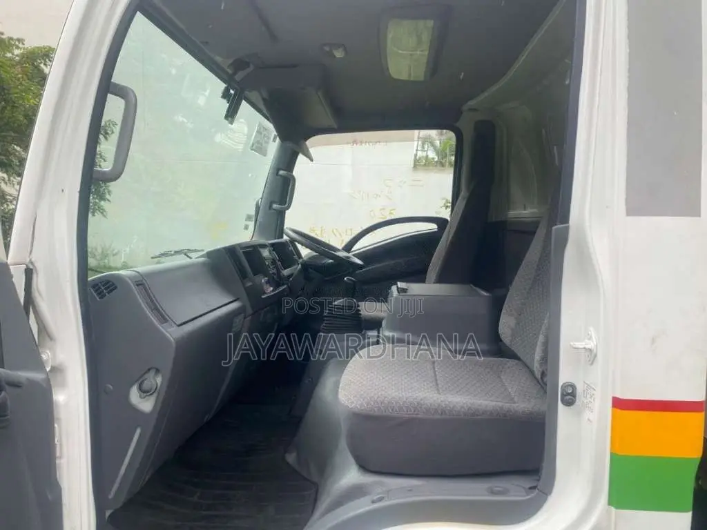 Isuzu ELF NPR Lorry Unregistered (Recondition)