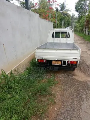 Nissan Vanette 1993 Lorry (Used)