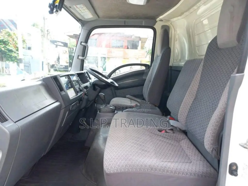 Isuzu ELF 2018 Lorry Unregistered (Recondition)