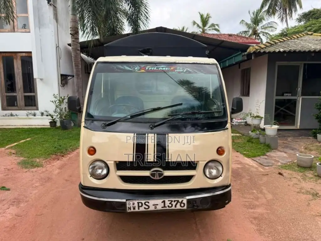 Tata Dimo Batta 2012 Lorry (Used)