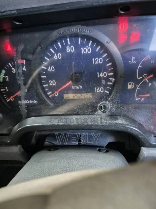 Mitsubishi Canter 2005 Lorry (Used)