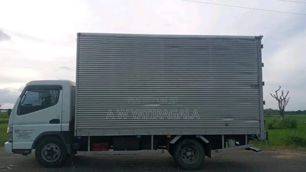 Mitsubishi Fuso 2006 Lorry (Used)