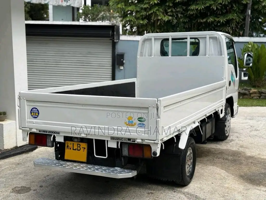 Isuzu ELF 150 2006 Lorry (Used)