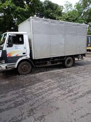 Tata 709 2014 Lorry (Used)