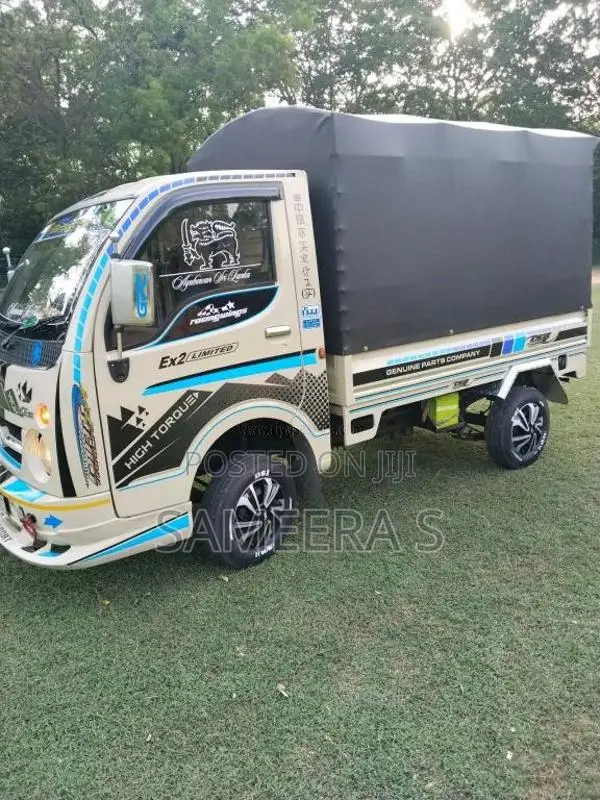 Tata Dimo Batta 2013 Lorry (Used)