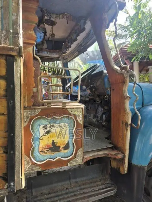 Isuzu TX 1984 Lorry (Used)