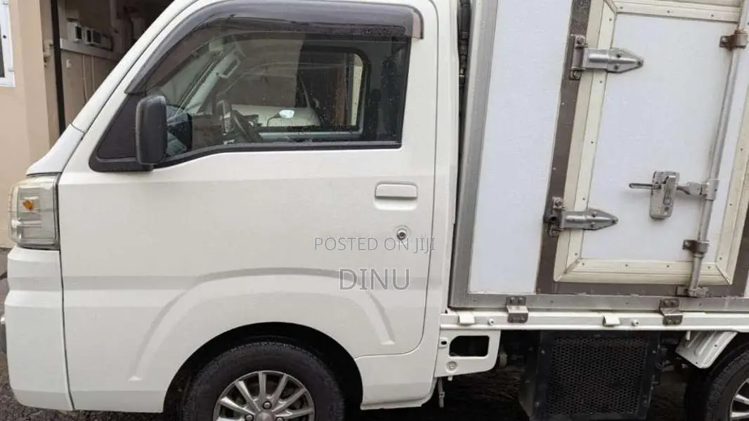 Daihatsu Freezer 2015 Lorry (Used)