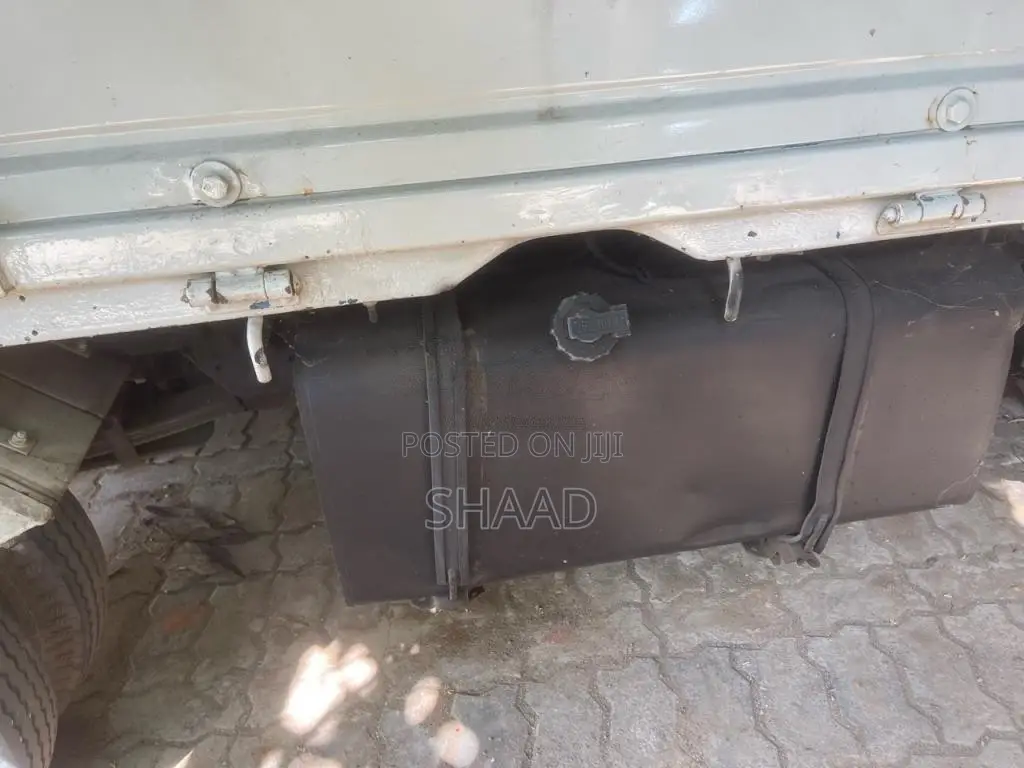 Isuzu Isuzu 1992 Lorry (Used)