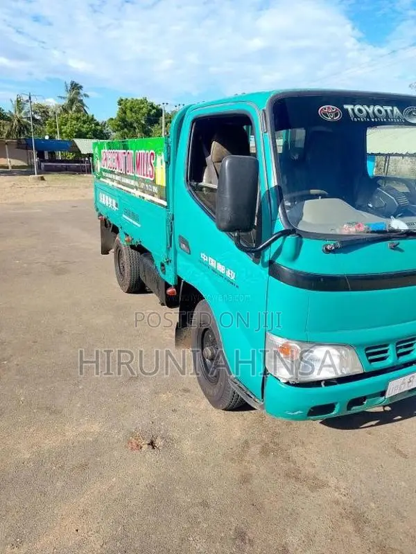 Toyota Dyna 1993 Lorry (Used)