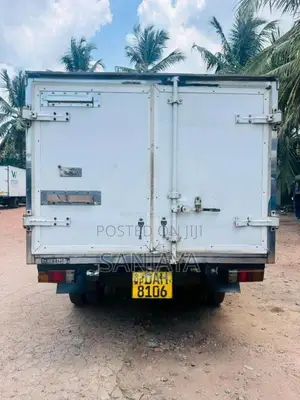 Mazda Freezer 2014 Lorry (Used)
