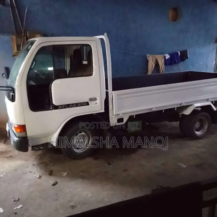 Nissan Atlas 2005 Lorry (Used)