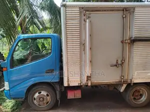 Toyota TOYOACE 2002 Lorry (Used)