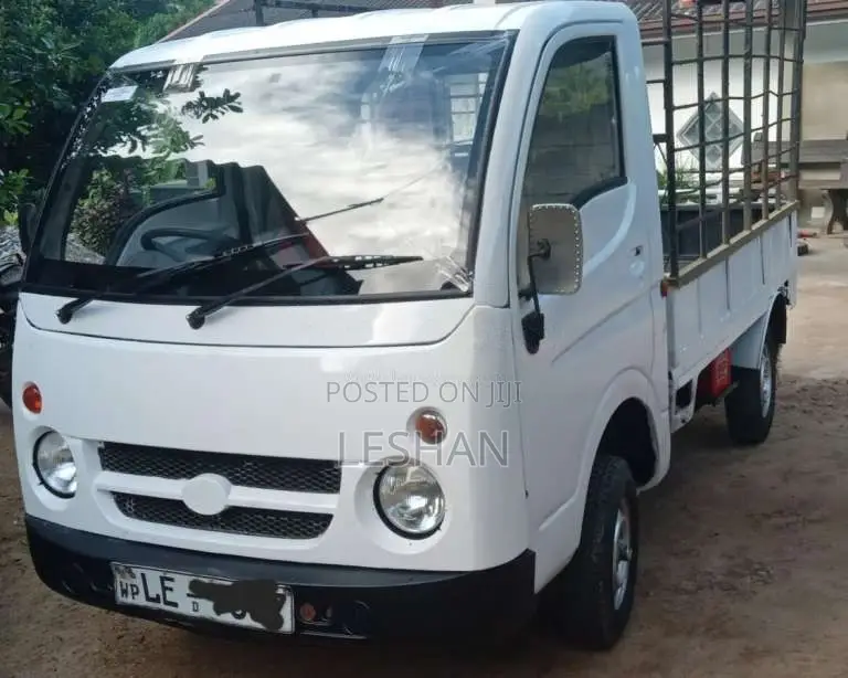 Tata Dimo Batta 2007 Lorry (Used)