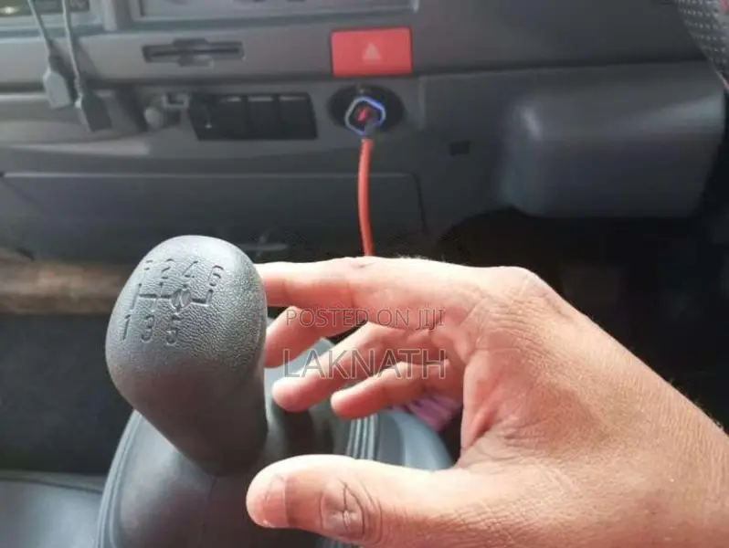 Isuzu NPR 2025 Lorry (Used)