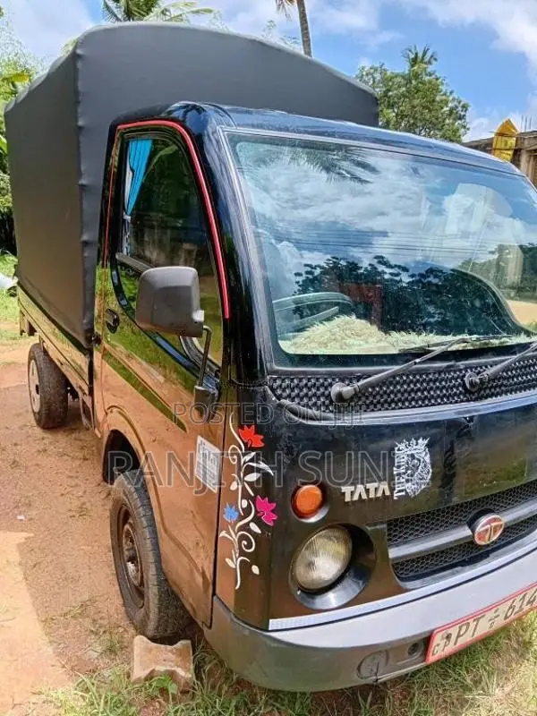 Tata Dimo Batta 2012 Lorry (Used)