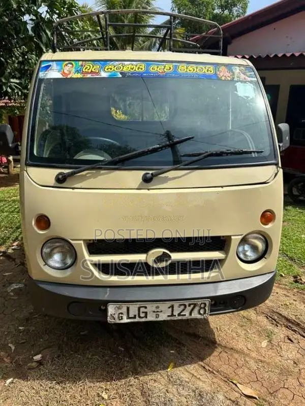 Tata Dimo Batta 2009 Lorry (Used)