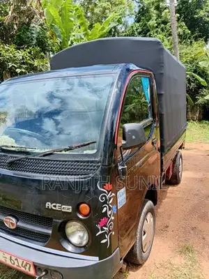 Tata Dimo Batta 2012 Lorry (Used)