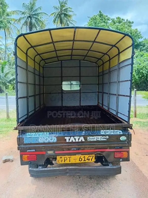 Tata Dimo Batta 2012 Lorry (Used)
