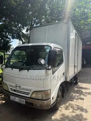 Toyota Dutro 2007 Lorry (Used)