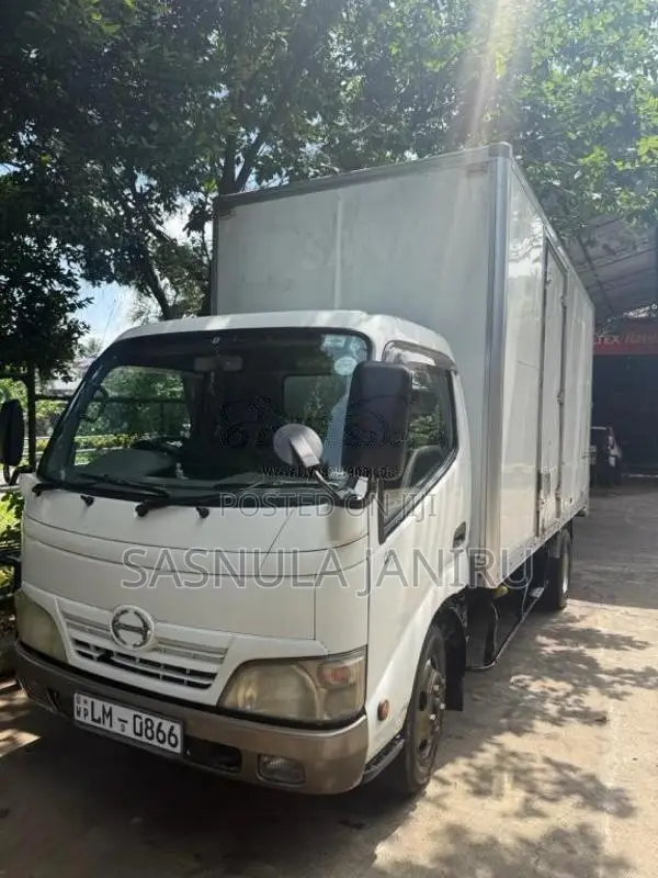 Toyota Dutro 2007 Lorry (Used)