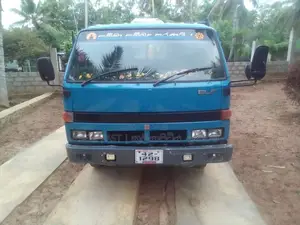 Isuzu ELF 14.5 1987 Lorry (Used)