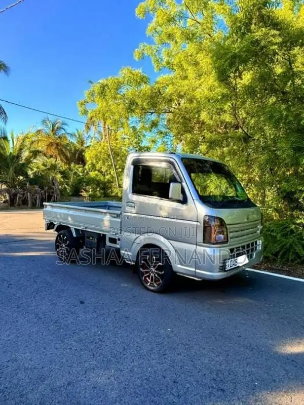 Suzuki Carry 2014 Lorry (Used)