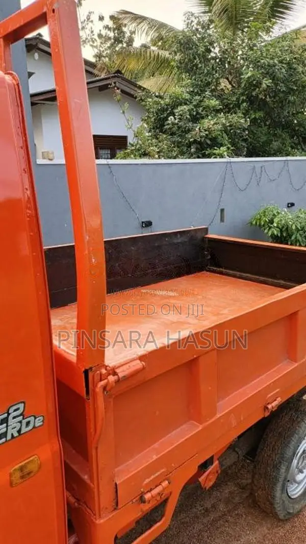 Mahindra Maxximo 2013 Lorry (Used)
