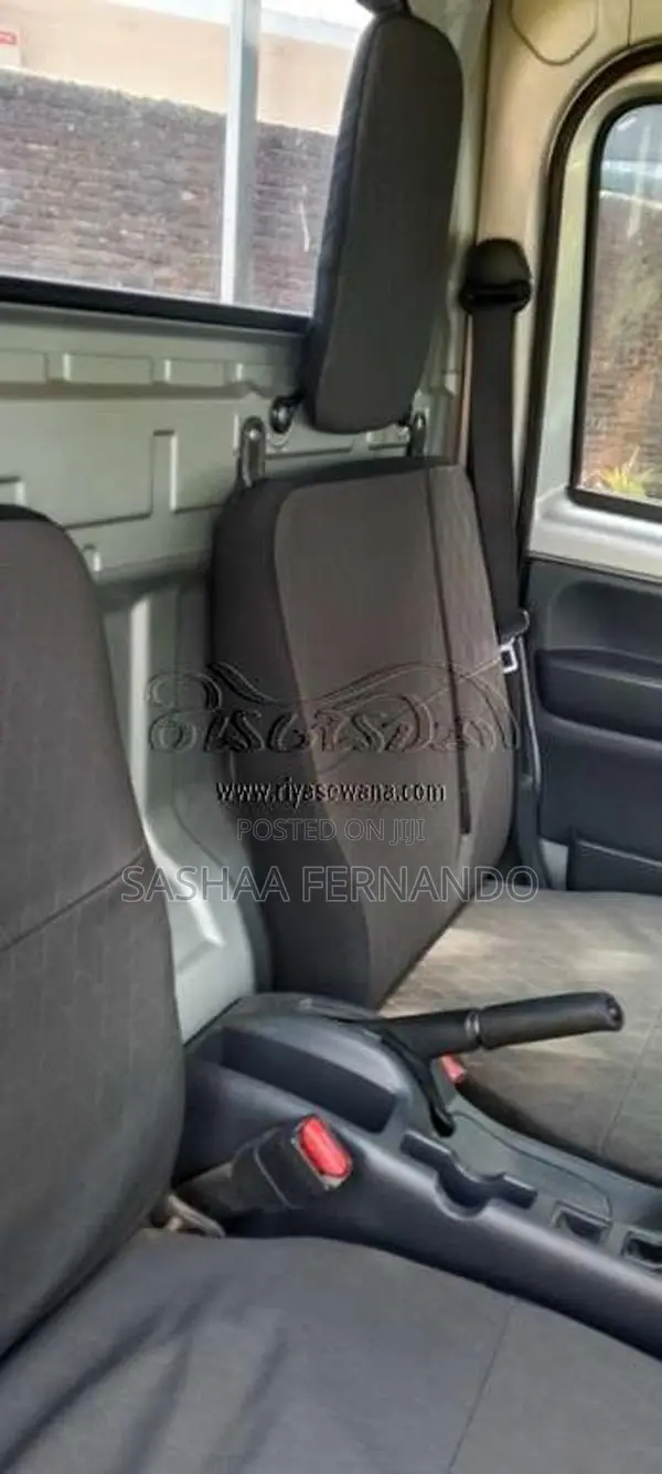 Suzuki Carry 2014 Lorry (Used)