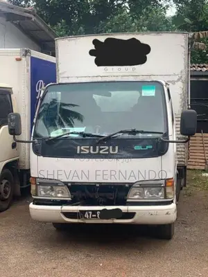 Isuzu ELF 1995 Lorry (Used)