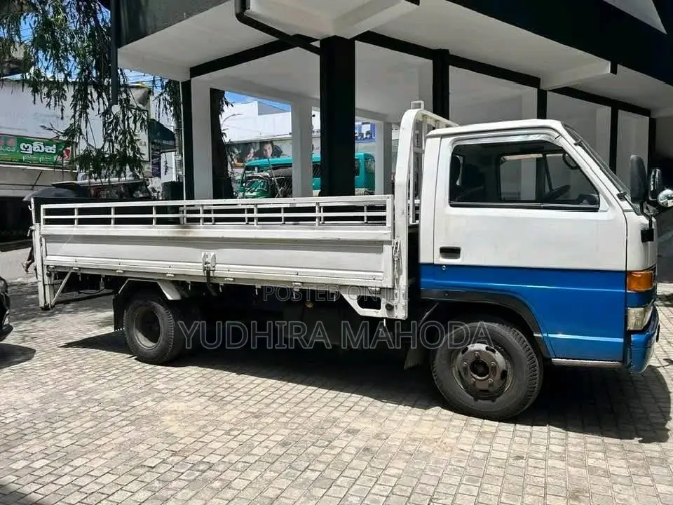 Isuzu ELF 1980 Lorry (Used)