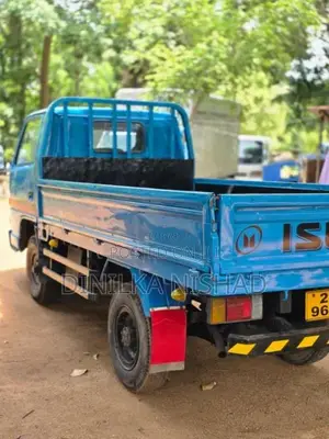 Isuzu Elf 250 1978 Lorry (Used)