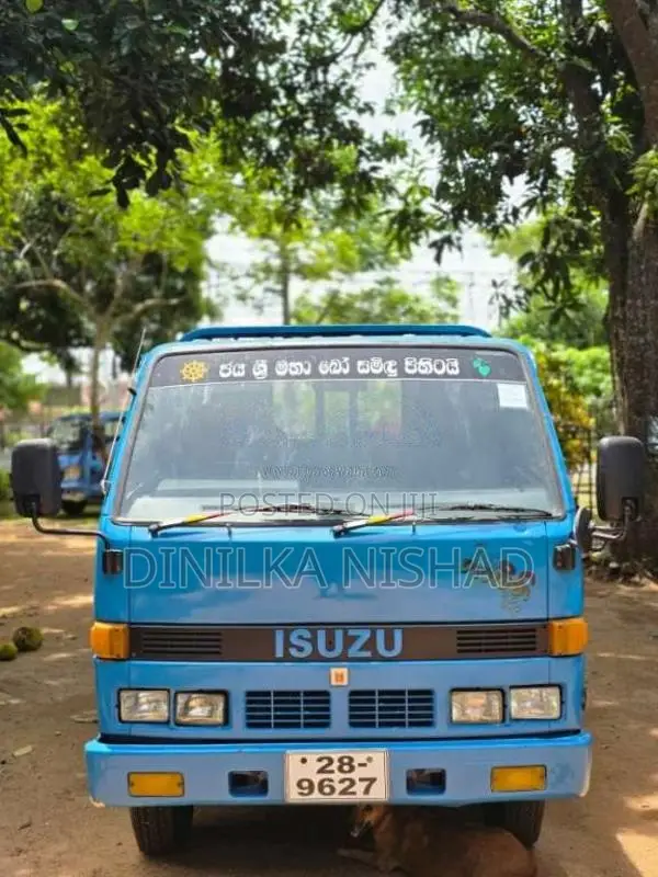 Isuzu Elf 250 1978 Lorry (Used)