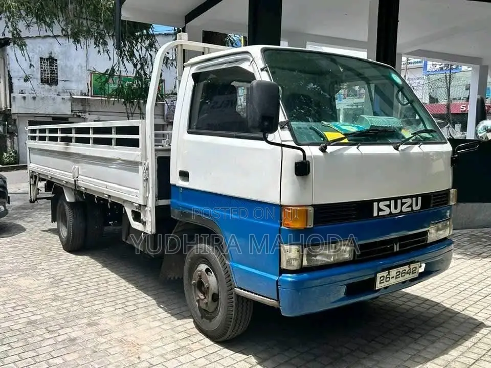 Isuzu ELF 1980 Lorry (Used)